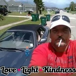 Meet your Posher, Ronald